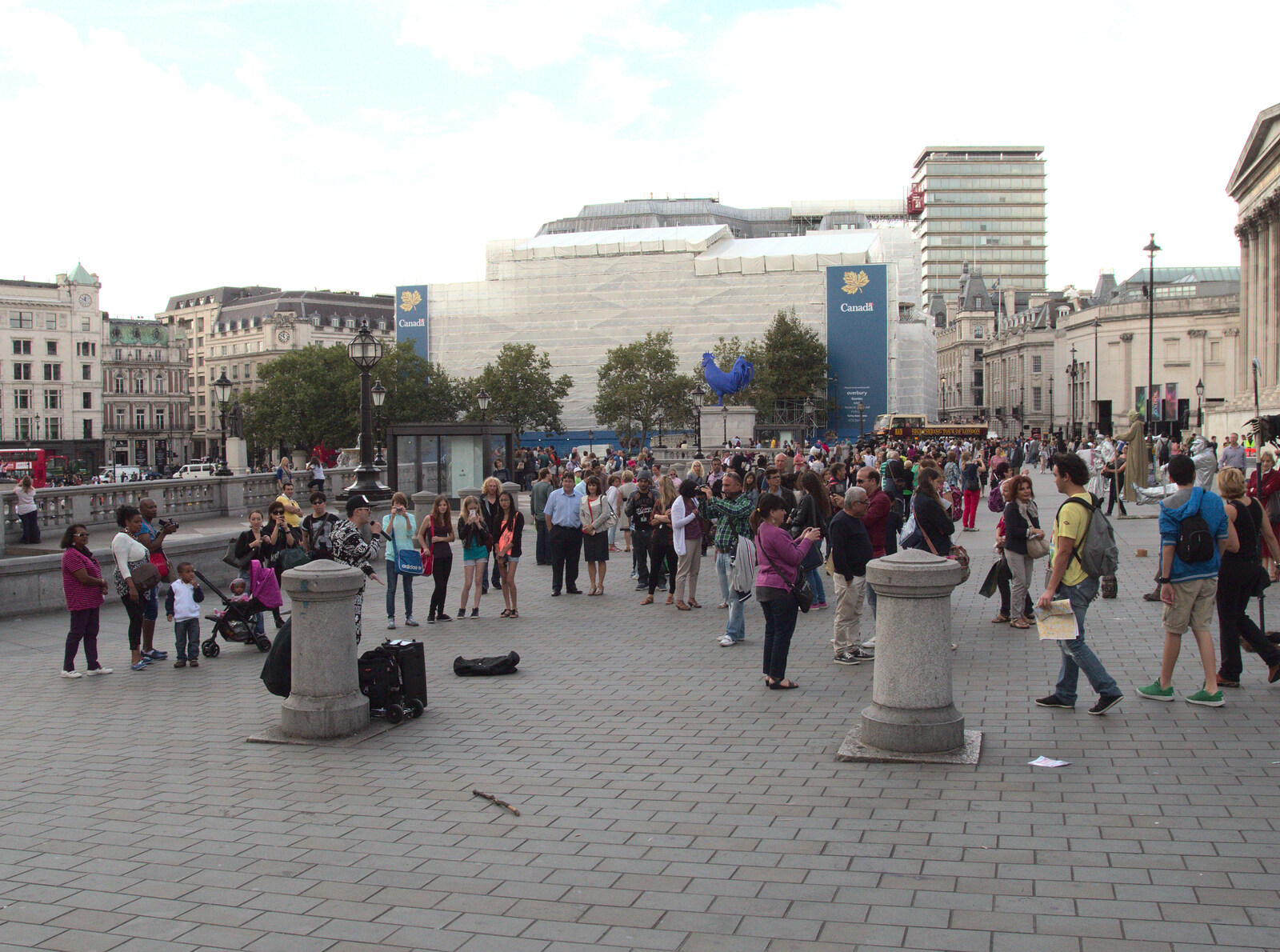 Crowds in Trafalgar Square from SwiftKey Innovation Day, and Pizza Pub, Westminster and Southwark - 14th August 2014
