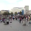 Crowds in Trafalgar Square, SwiftKey Innovation Day, and Pizza Pub, Westminster and Southwark - 14th August 2014