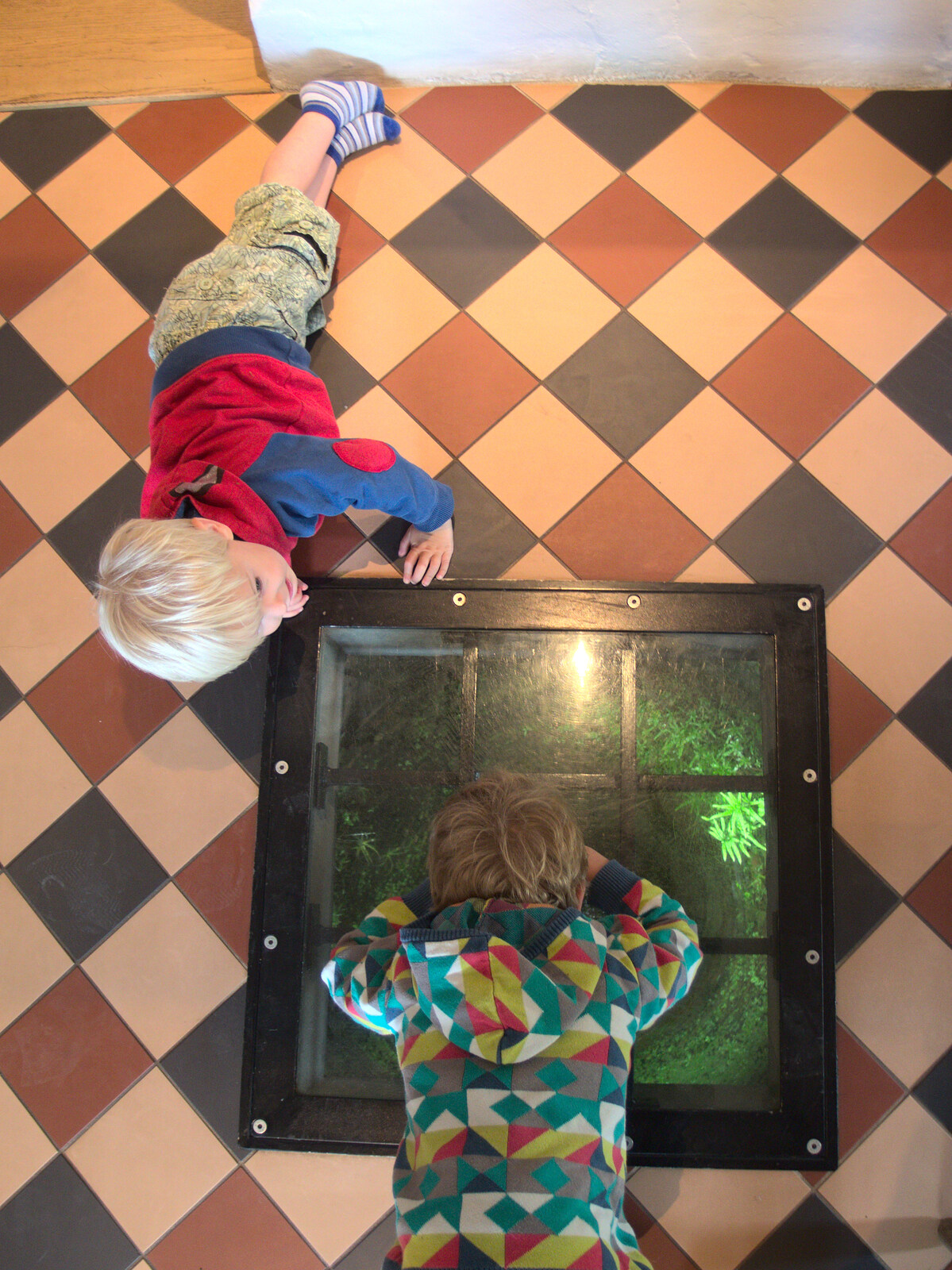 Harry and Fred are fascinated by the well from The Oaksmere, and the Gislingham Flower Festival, Suffolk - 24th August 2014