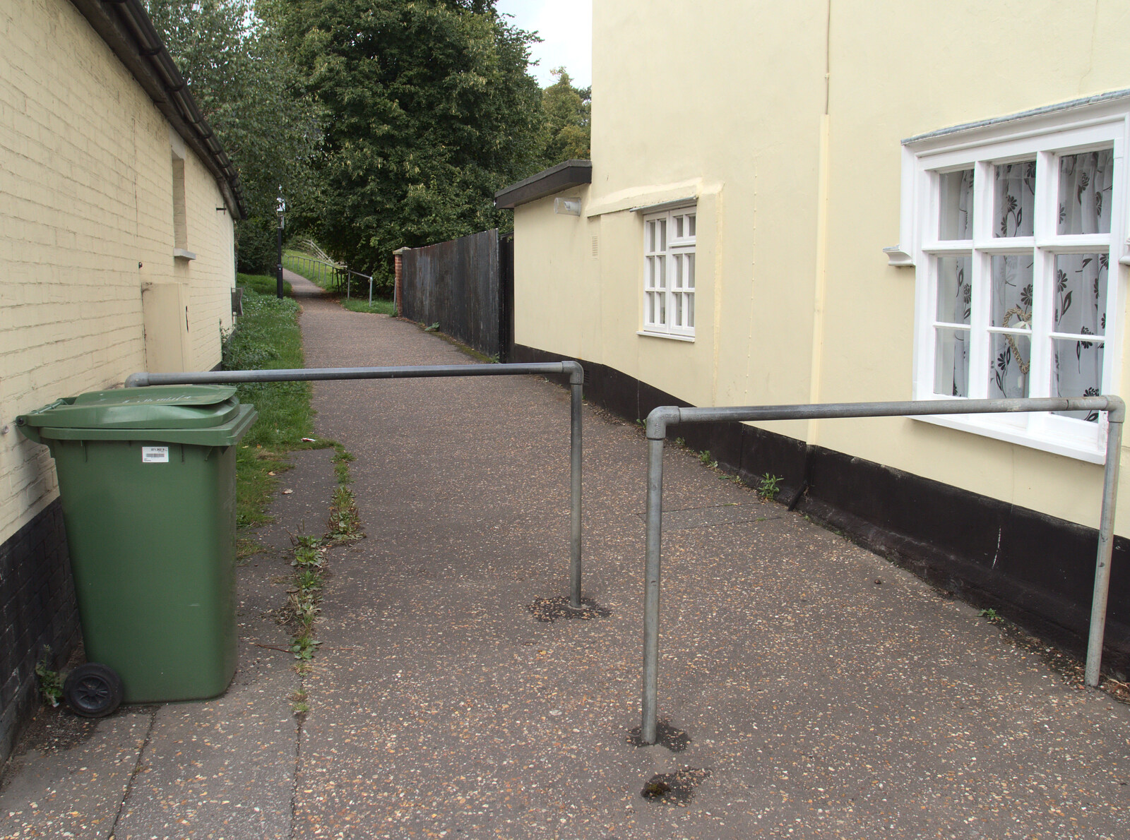 The footpath up from Mount Street in Diss from The Oaksmere, and the Gislingham Flower Festival, Suffolk - 24th August 2014