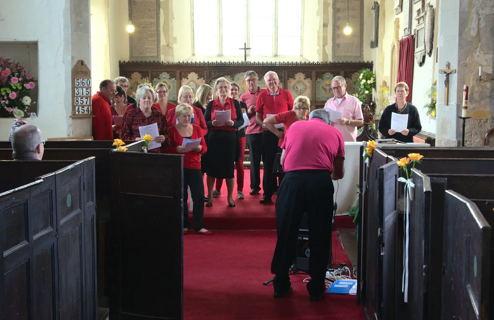 Isobel's choir assembles in Gislingham, from The Oaksmere, and the Gislingham Flower Festival, Suffolk - 24th August 2014