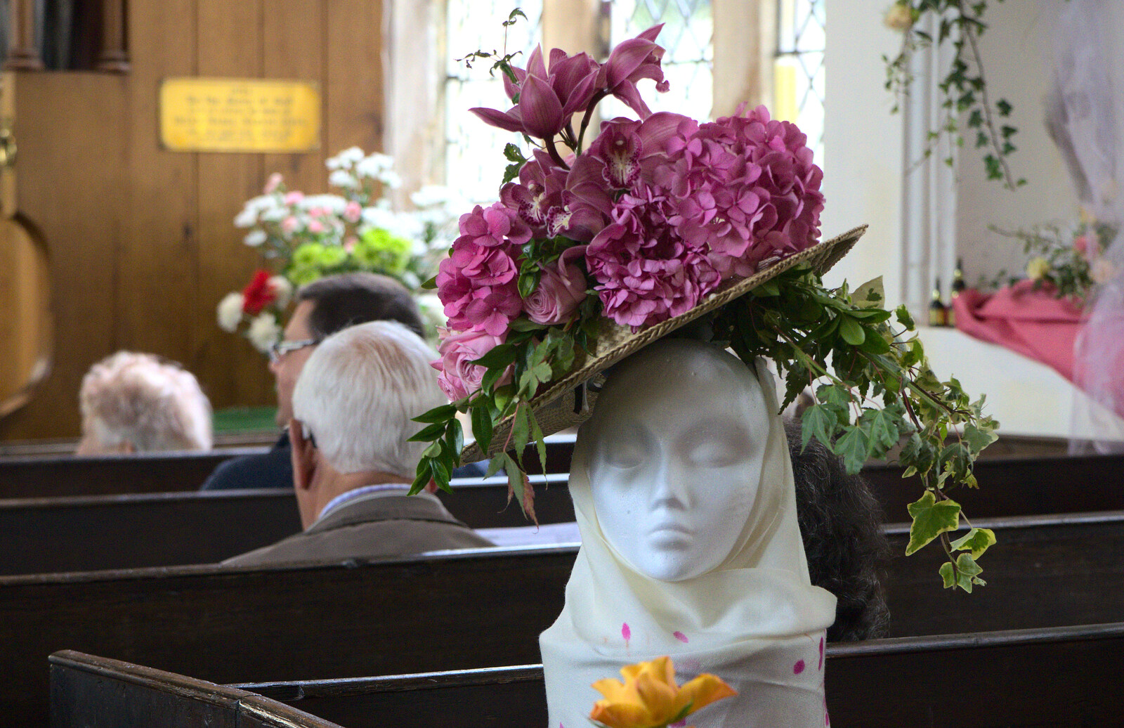 A fancy flower hat in St. Mary the Virgin from The Oaksmere, and the Gislingham Flower Festival, Suffolk - 24th August 2014