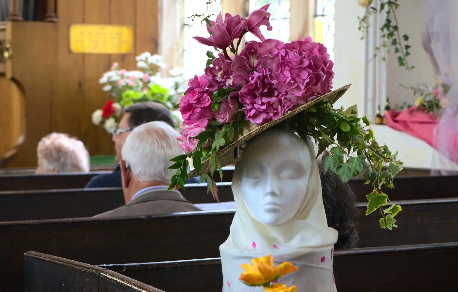 A fancy flower hat in St. Mary the Virgin, from The Oaksmere, and the Gislingham Flower Festival, Suffolk - 24th August 2014