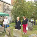 Isobel has a chat, The Oaksmere, and the Gislingham Flower Festival, Suffolk - 24th August 2014