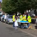 The water station on Market Hill, The Framlingham 10k Run, Suffolk - 31st August 2014