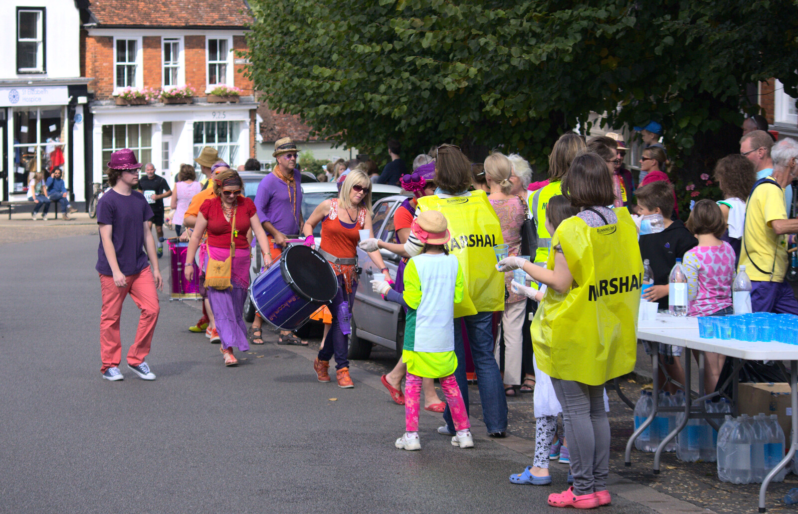 The Samba players come in for some water from The Framlingham 10k Run, Suffolk - 31st August 2014