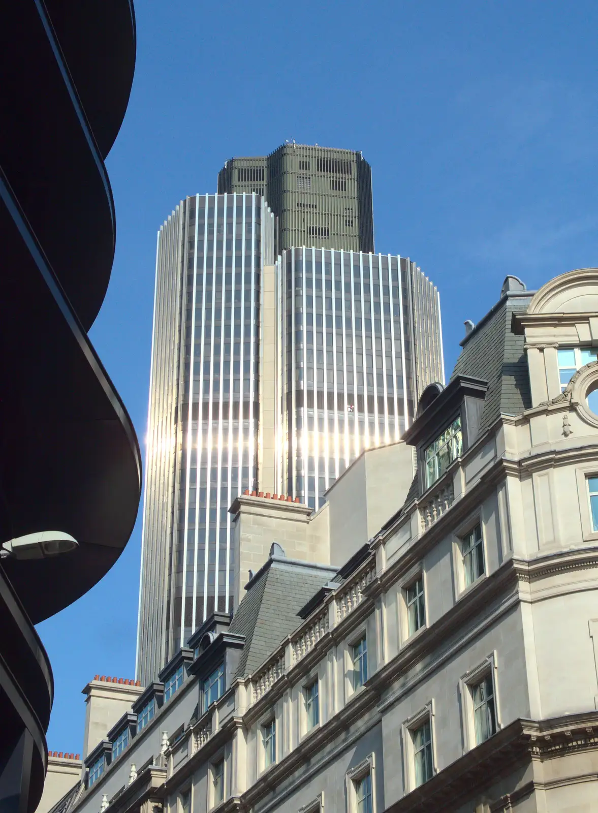 Tower 42, or the NatWest Tower, from Bike Rides and the BSCC at the Railway, Mellis and Brome, Suffolk - 18th September 2014