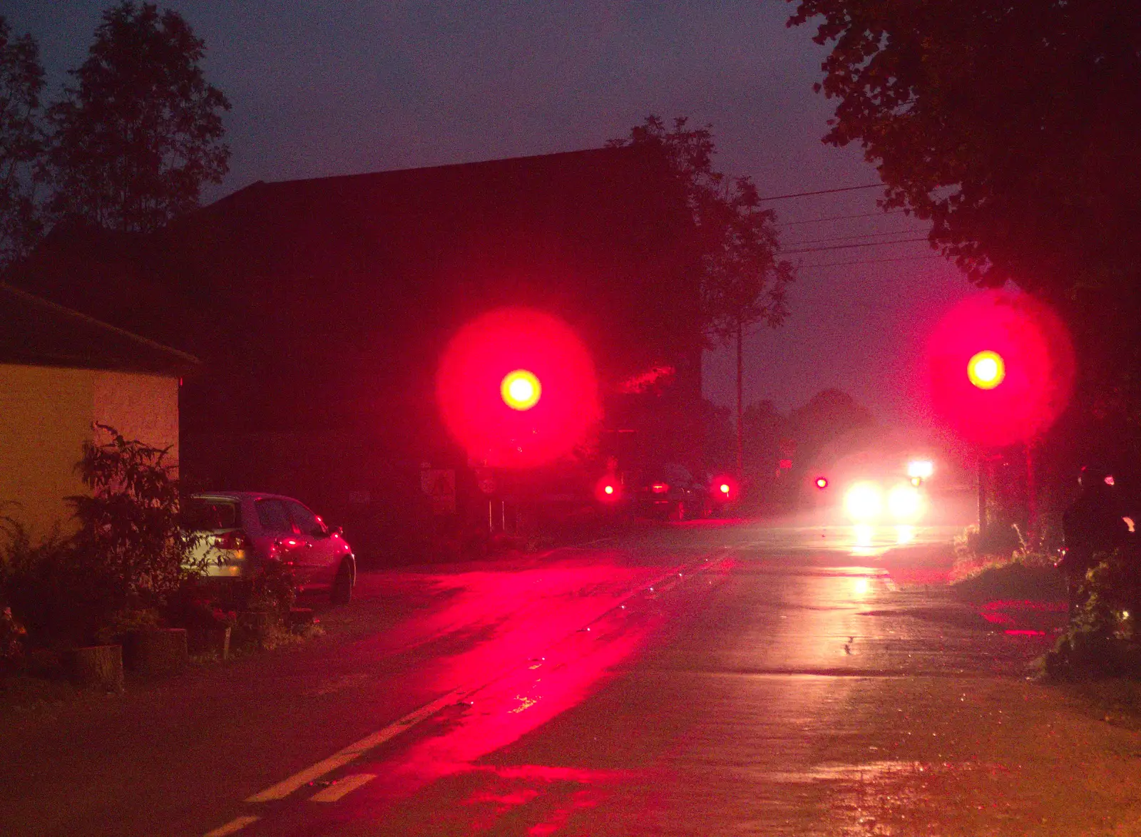 The lights are red again at the crossing, from Bike Rides and the BSCC at the Railway, Mellis and Brome, Suffolk - 18th September 2014