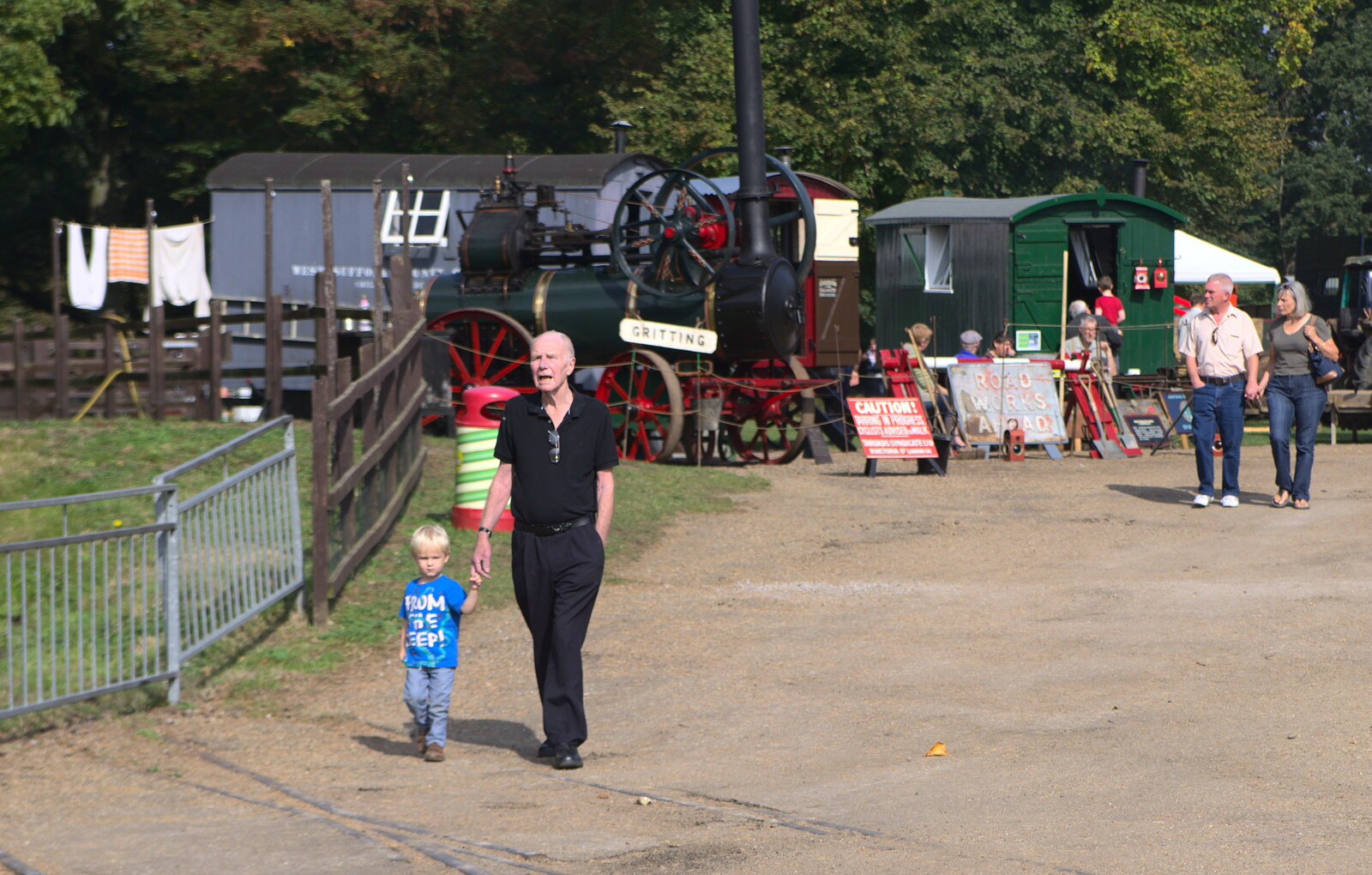 Harry and The G-Unit roam around from A Trip to Bressingham Steam Museum, Bressingham, Norfolk - 28th September 2014