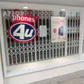 Phones 4U goes bust and closes down, A House Built of Wax and Diss Randomness, Southwark Street, London - 30th September 2014