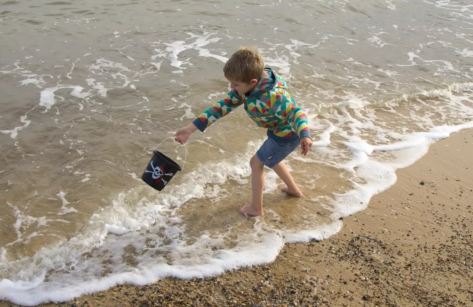 Fred gets water from the sea, from On The Beach Again, Southwold, Suffolk - 12th October 2014