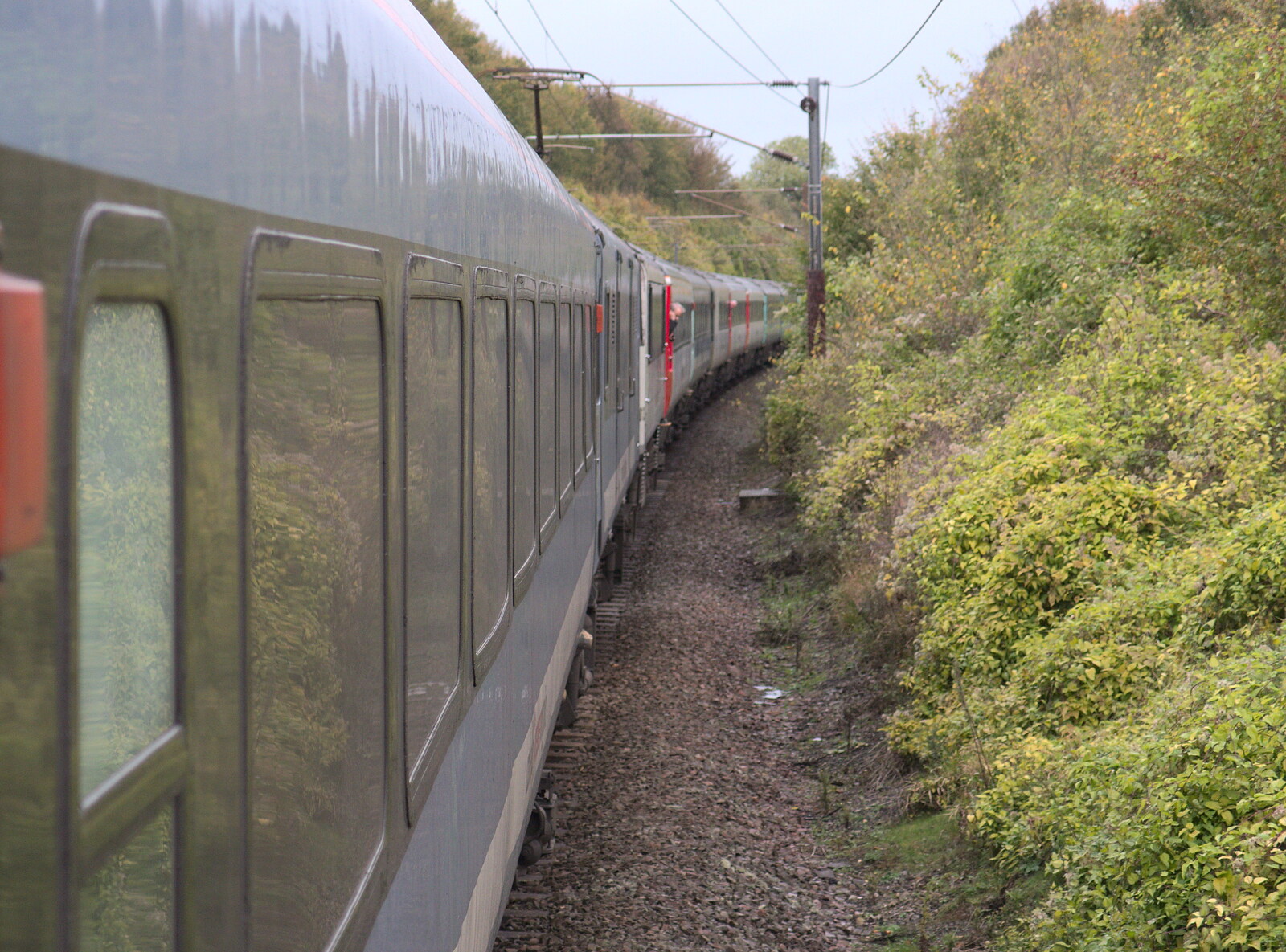 The two trains are joined up from (Very) Long Train (Not) Running, Stowmarket, Suffolk - 21st October 2014
