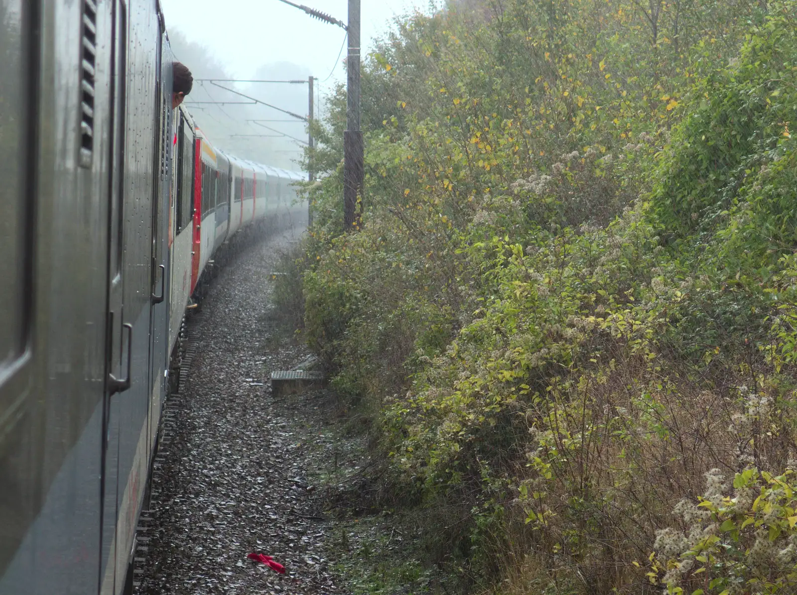 Just to add to the misery, it starts lashing, from (Very) Long Train (Not) Running, Stowmarket, Suffolk - 21st October 2014