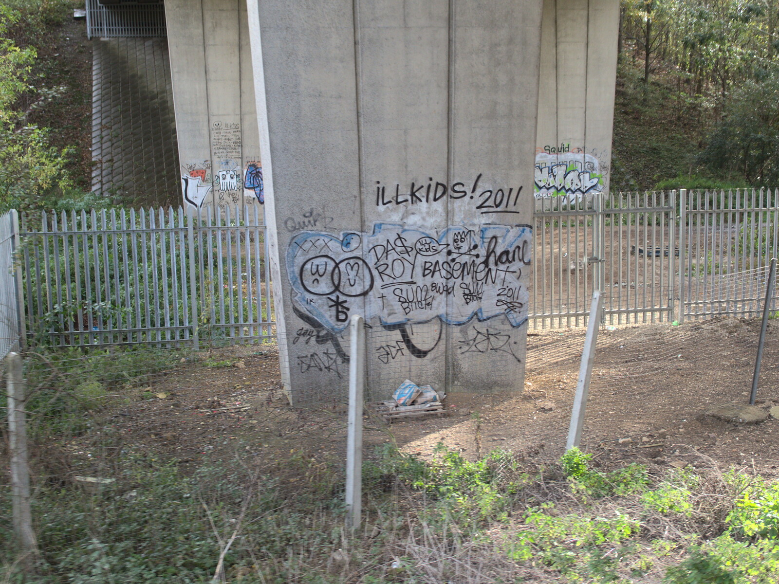 Stowmarket graffiti under the A14 from (Very) Long Train (Not) Running, Stowmarket, Suffolk - 21st October 2014
