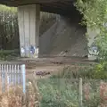 Under the A14, (Very) Long Train (Not) Running, Stowmarket, Suffolk - 21st October 2014