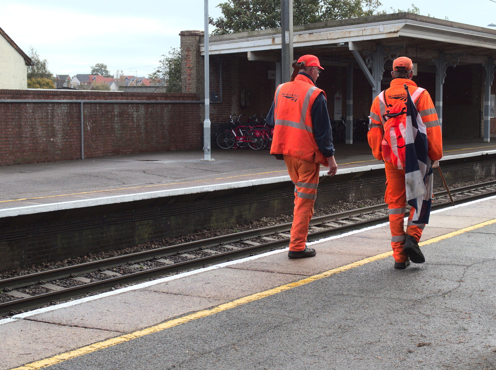 Network Rail dudes walk down the platform from (Very) Long Train (Not) Running, Stowmarket, Suffolk - 21st October 2014