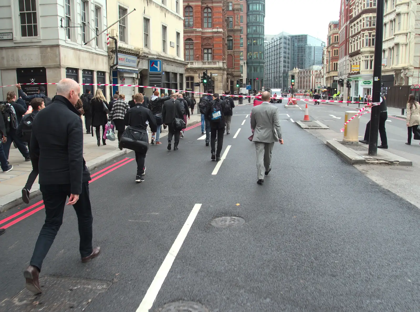 Hundreds of people stream up the road, from A Bomb Scare and Fred Does Building, London and Suffolk - 30th October 2014