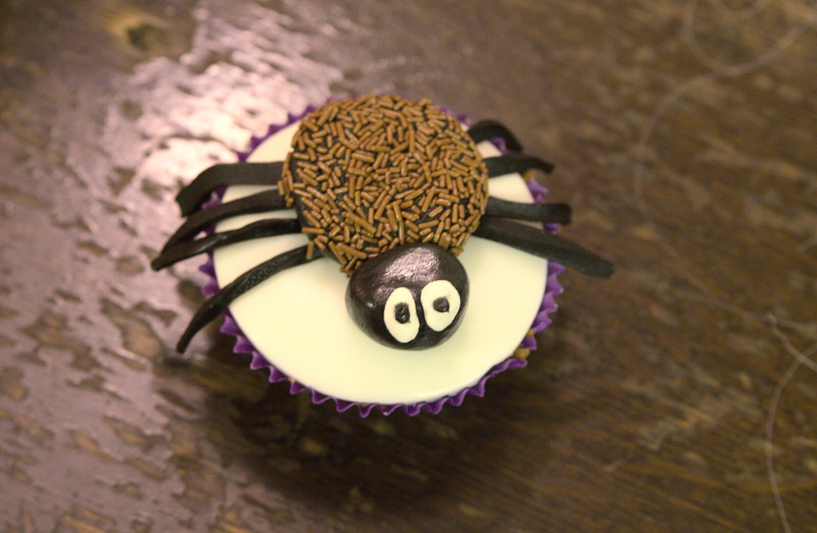 A spidery cup cake from A Halloween Party at the Village Hall, Brome, Suffolk - 31st October 2014