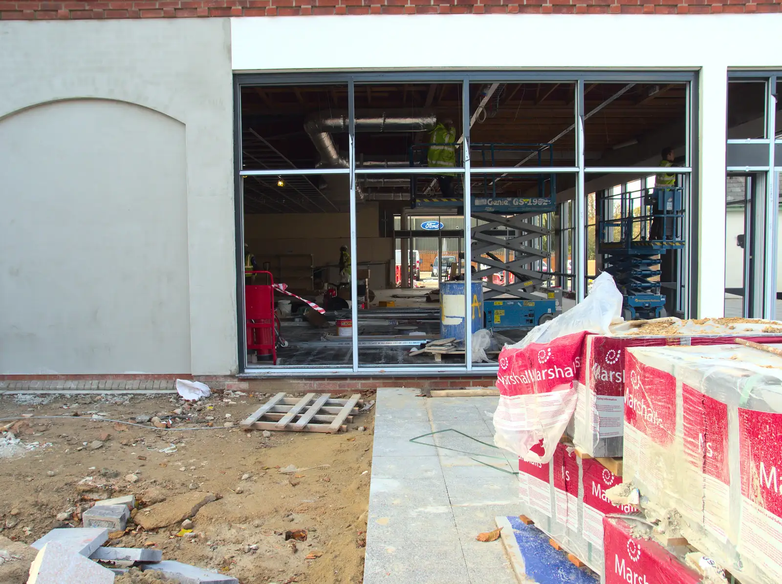 The building-works of Aldi, from A Saturday in Town, Diss, Norfolk - 8th November 2014