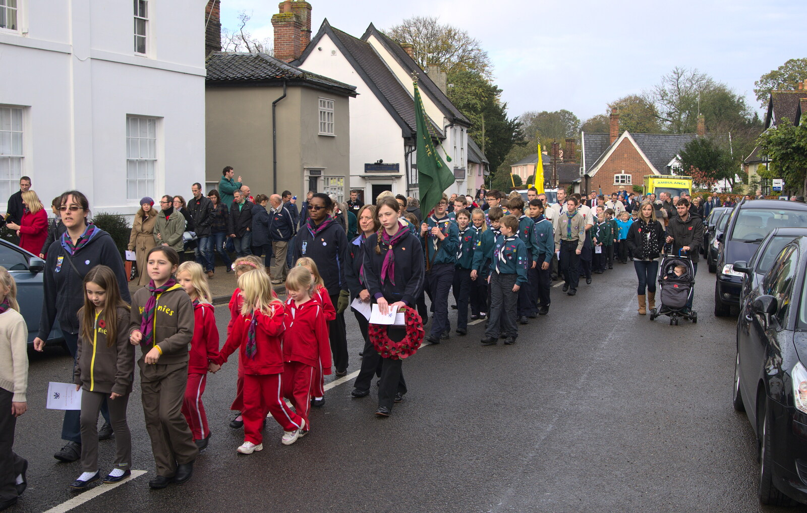 Various columns of Brownies, Cubs and Scouts from A Remembrance Sunday Parade, Eye, Suffolk - 9th November 2014