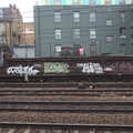 Graffiti says 'hi', near Liverpool Street, The Lorry-Eating Pavement of Diss, Norfolk - 3rd December