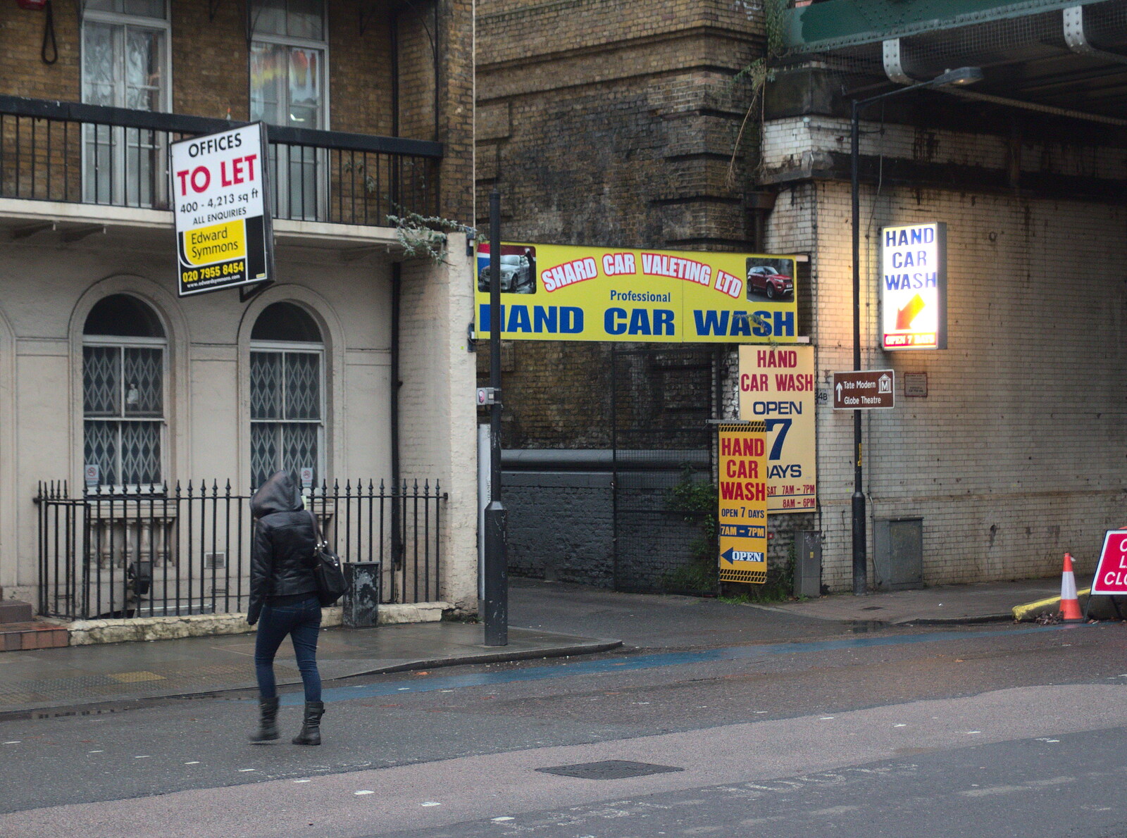 The car wash near the office in Southwark  from The Lorry-Eating Pavement of Diss, Norfolk - 3rd December