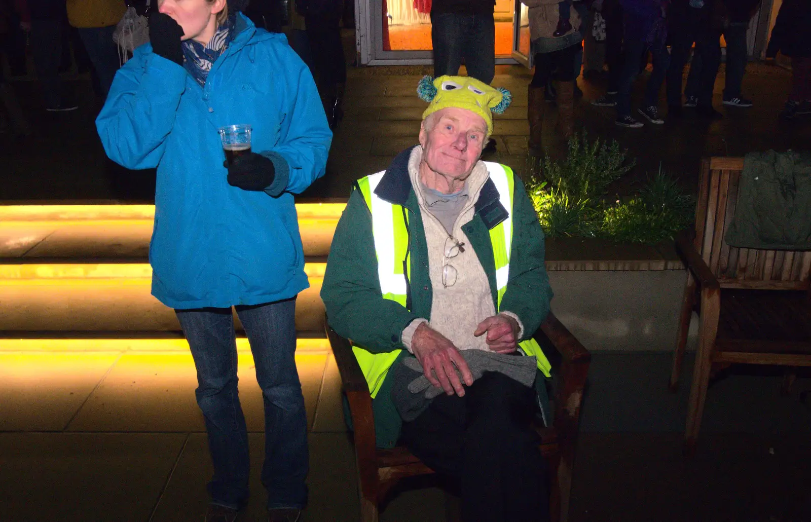 Grandad sticks Harry's hat on, from Rick Wakeman, Ian Lavender and the Christmas lights, The Oaksmere, Suffolk - 4th December 2014