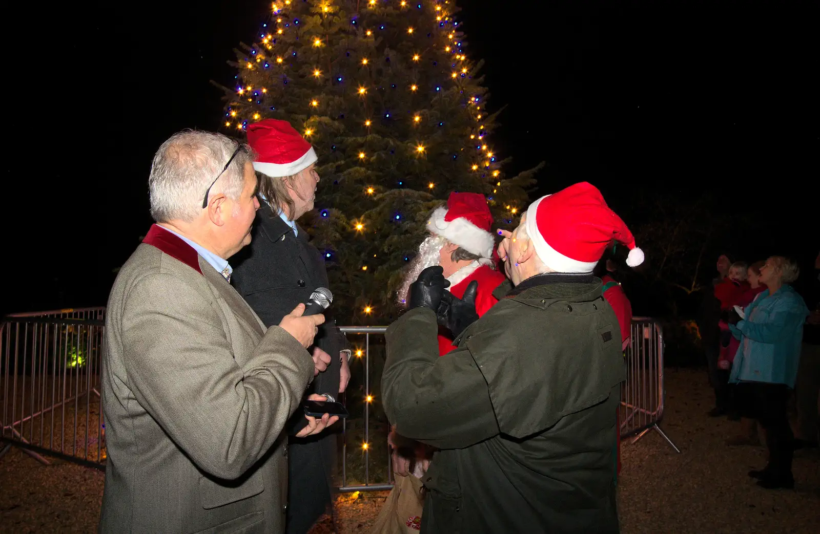 The tree lights up, from Rick Wakeman, Ian Lavender and the Christmas lights, The Oaksmere, Suffolk - 4th December 2014