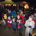 Milling throngs, Rick Wakeman, Ian Lavender and the Christmas lights, The Oaksmere, Suffolk - 4th December 2014