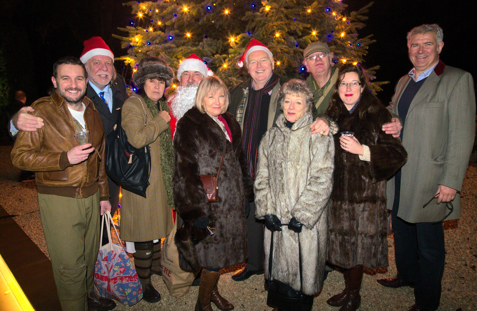 A final group photo from Rick Wakeman, Ian Lavender and the Christmas lights, The Oaksmere, Suffolk - 4th December 2014
