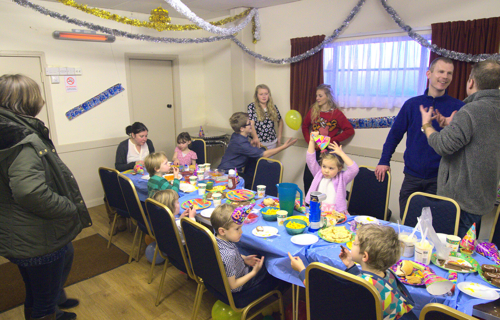 Party time from The Eye Lights and a Thorpe Abbots Birthday, Suffolk and Norfolk - 6th December 2014