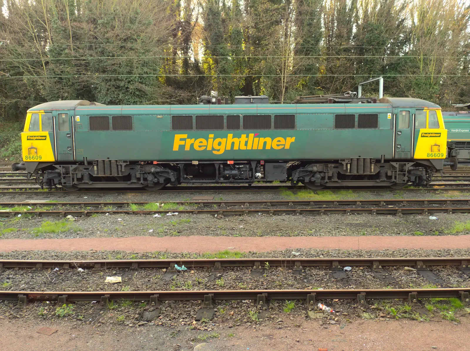 Class 86/6 86609 at Ipswich, from The BSCC Christmas Dinner, The Swan Inn, Brome, Suffolk - 6th December 2014