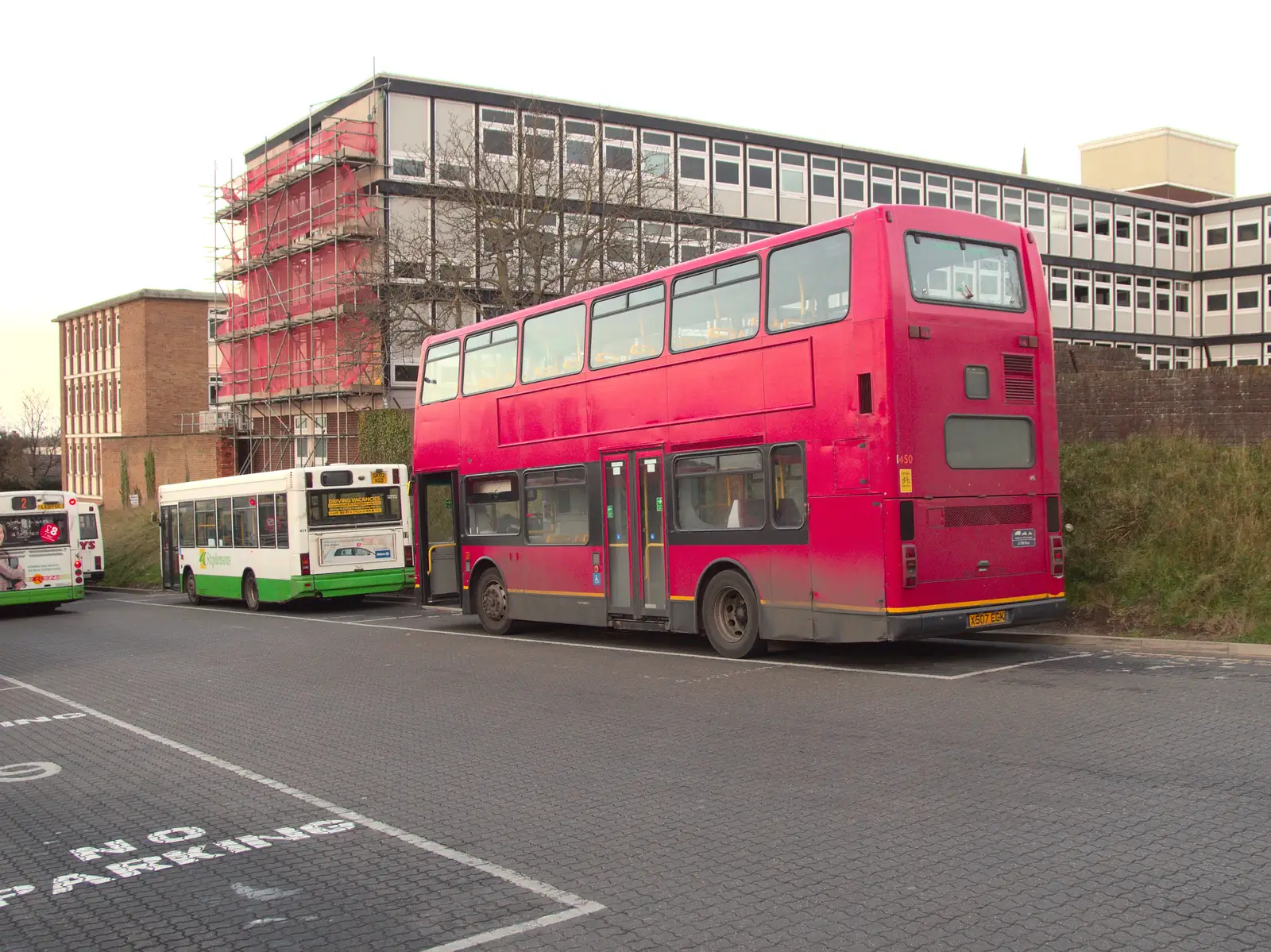 Another ancient bus, from A Trip to Abbey Gardens, Bury St. Edmunds, Suffolk - 20th December 2014