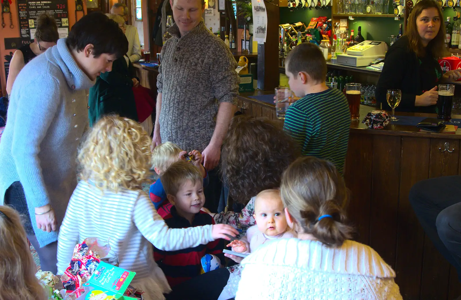 A crowd in the Swan, from Christmas Day at the Swan Inn, Brome, Suffolk - 25th December 2014