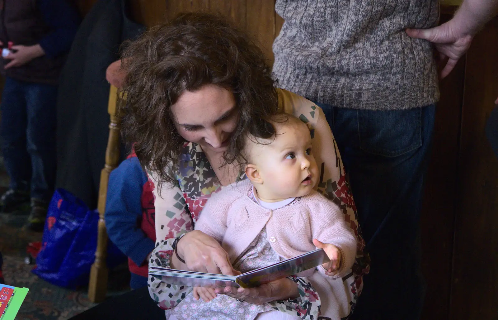 Carmen and Isabella, from Christmas Day at the Swan Inn, Brome, Suffolk - 25th December 2014