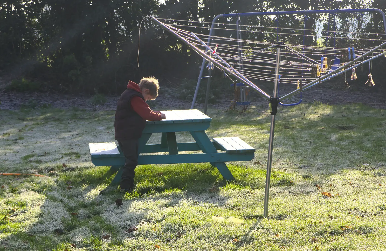 Fred on a frosty bench, from Christmas Day at the Swan Inn, Brome, Suffolk - 25th December 2014