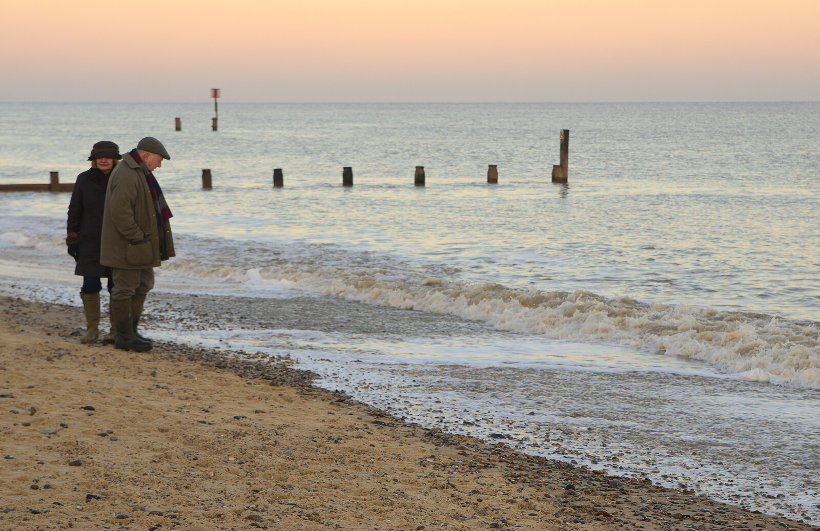 An old couple on the beach from Sunset on the Beach, Southwold, Suffolk - 30th December 2014