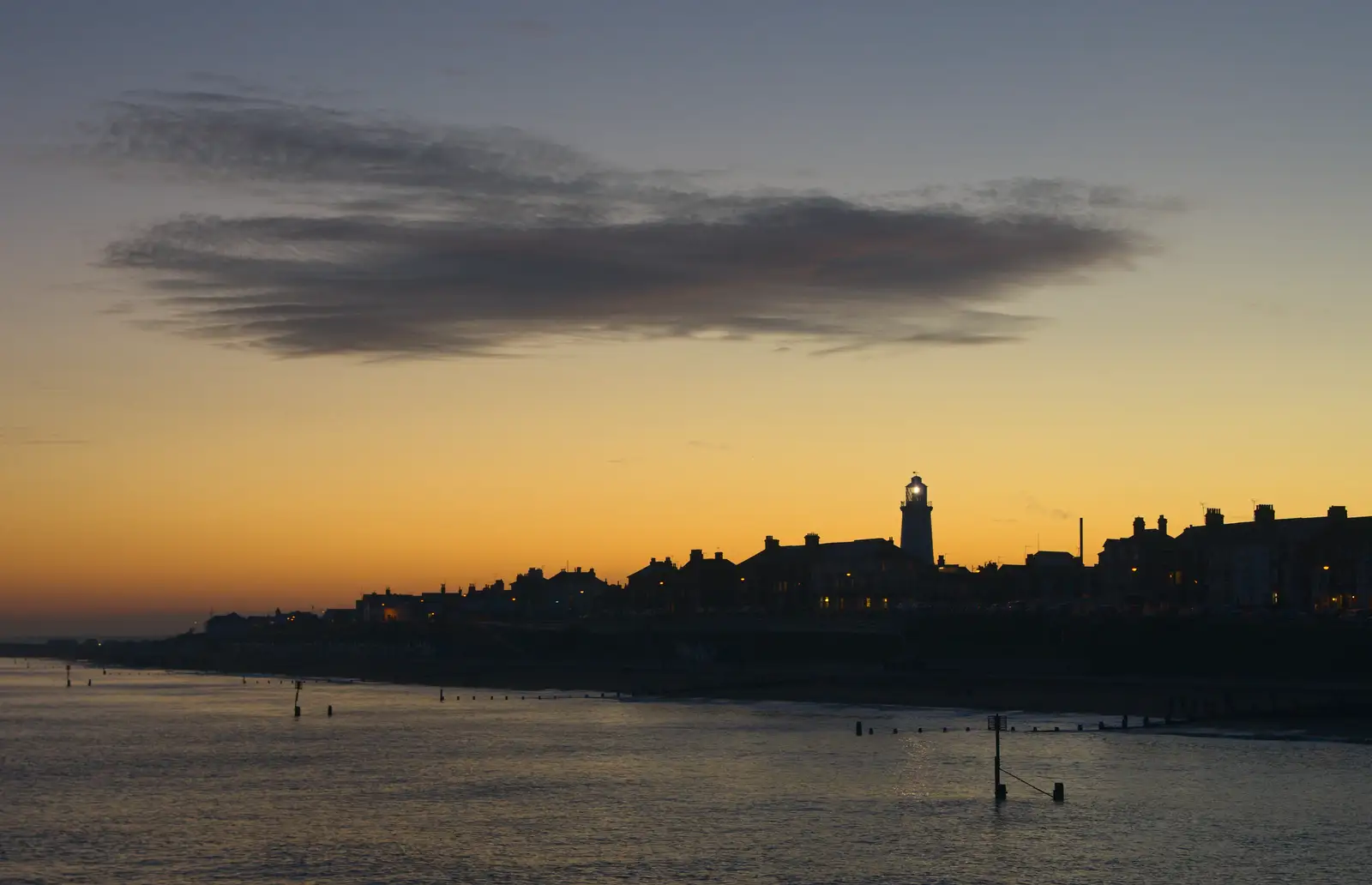 Catching the lighthouse light, from Sunset on the Beach, Southwold, Suffolk - 30th December 2014