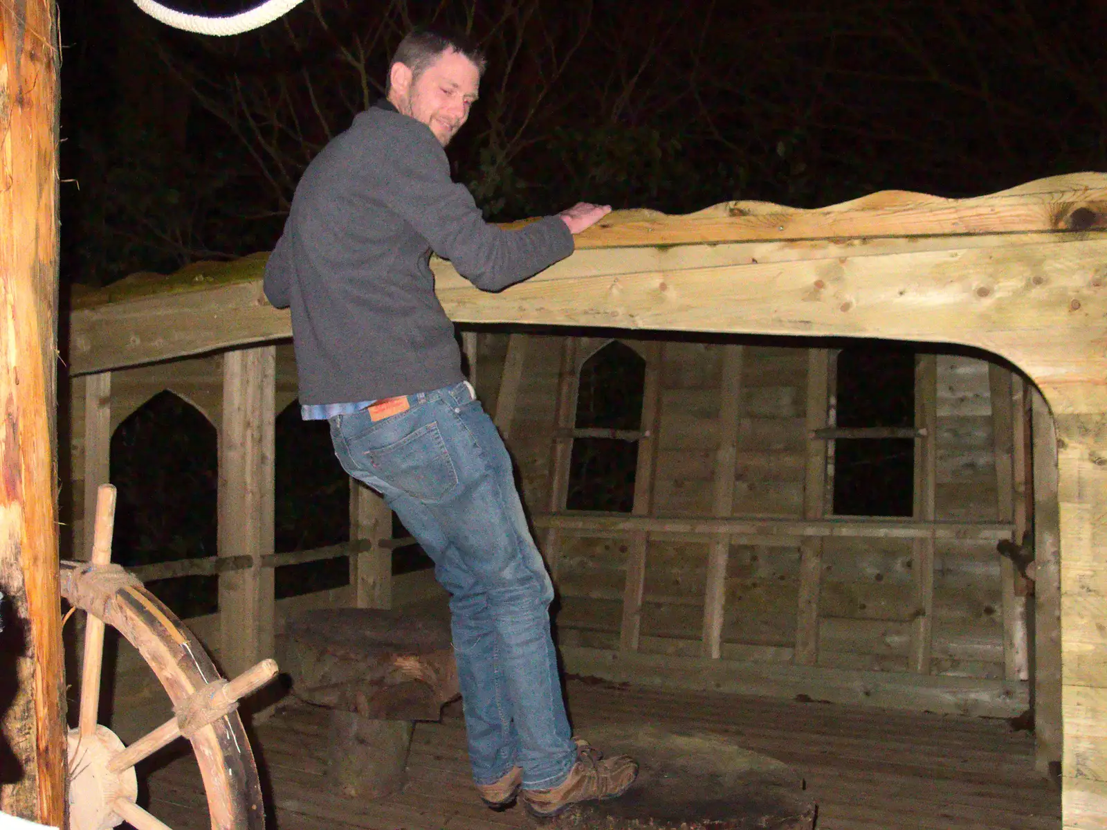 Phil climbs up, from New Year's Eve at the Oaksmere, Brome, Suffolk - 31st December 2014