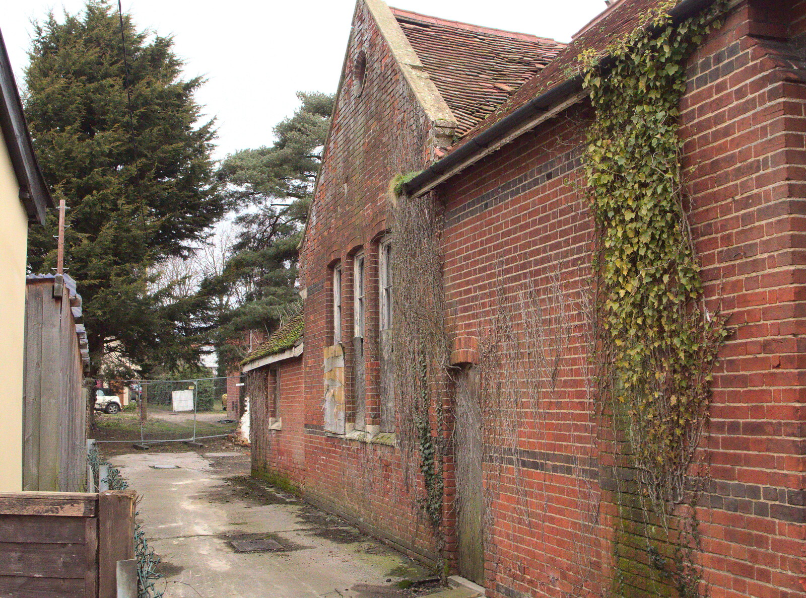 The old infants school from Closing Down: A Late January Miscellany, Diss, Norfolk - 31st January 2015