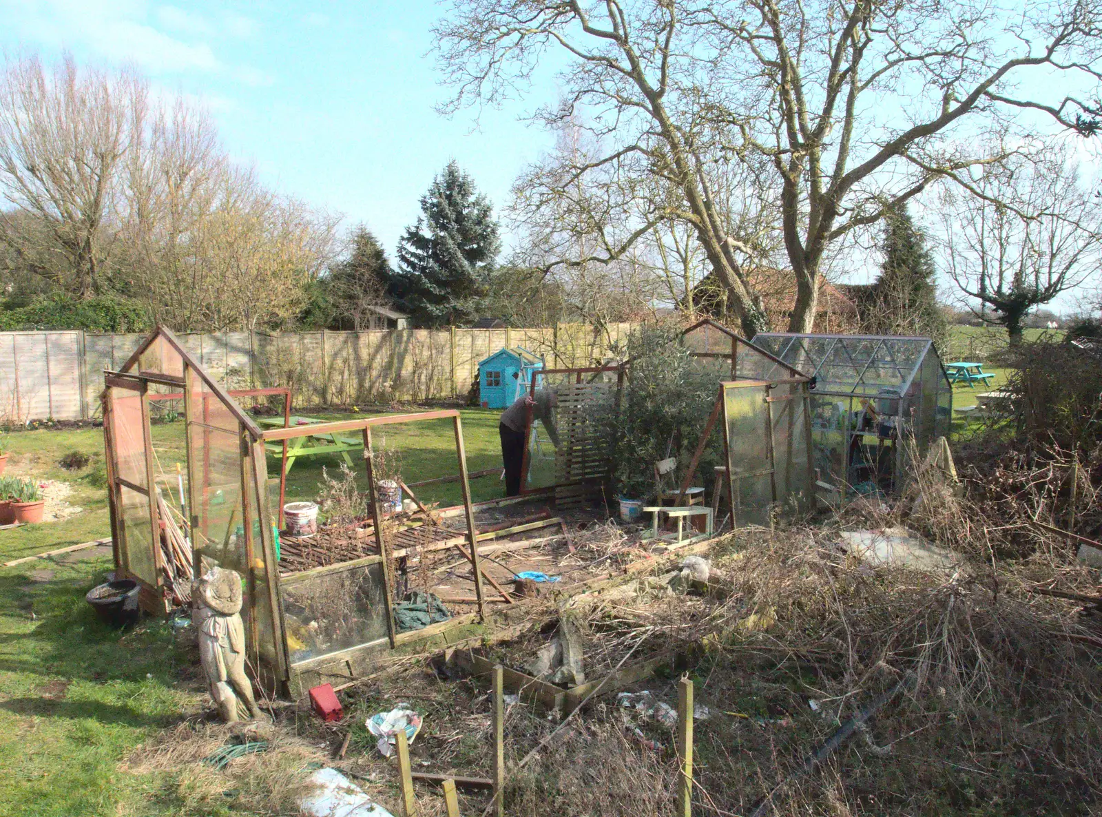 Greenhouse demolition, from A Crashed Car and Greenhouse Demolition, Brome, Suffolk - 20th March 2015