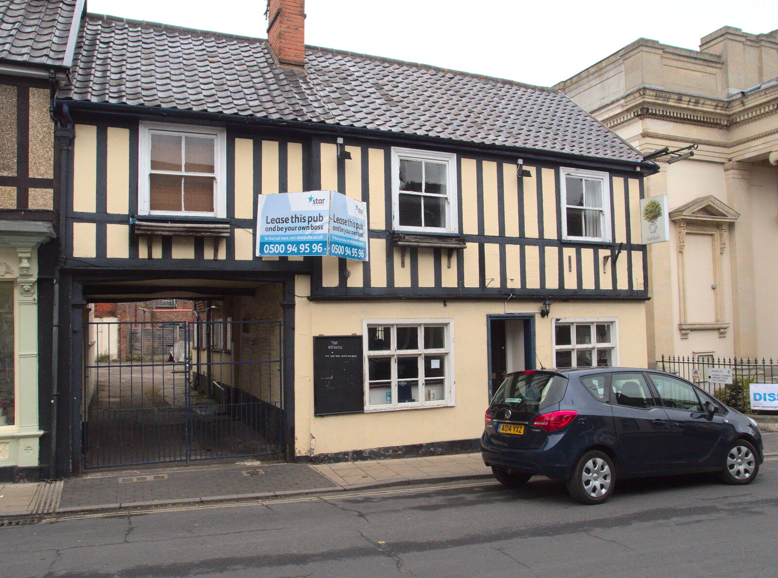 The former Two Brewers/Nutbush is up for lease from The Last Day of Pre-School and Beer at the Trowel and Hammer, Cotton, Suffolk - 29th March 2015