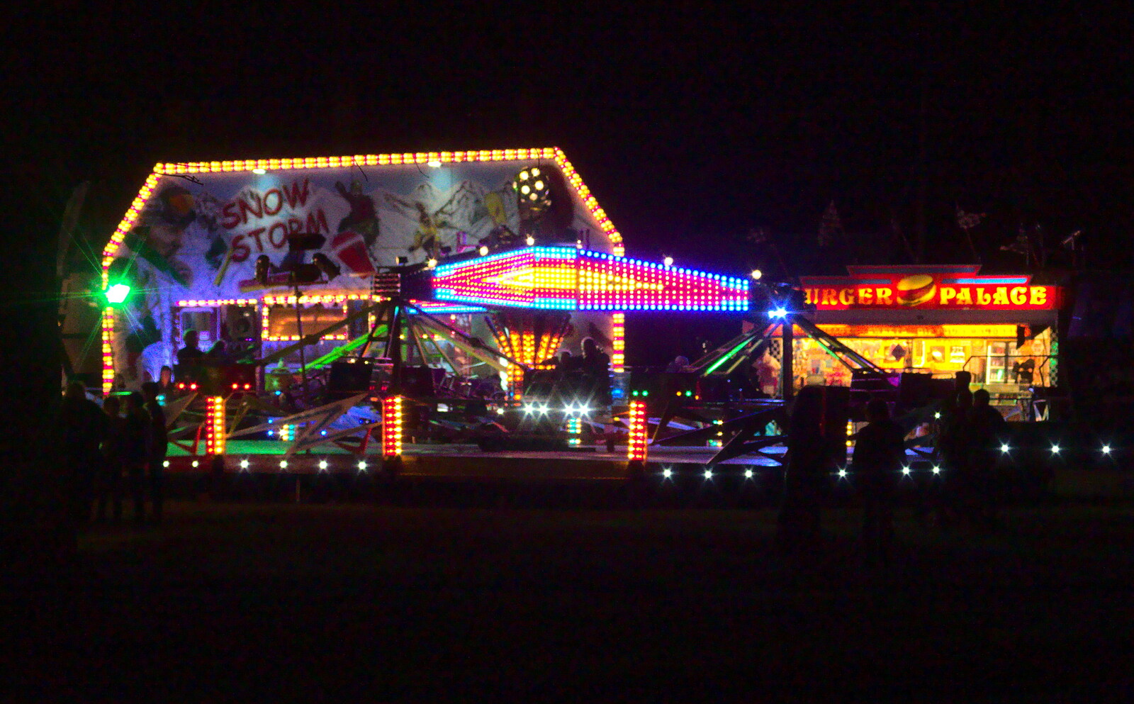 The funfair on Fair Green from The Last Day of Pre-School and Beer at the Trowel and Hammer, Cotton, Suffolk - 29th March 2015