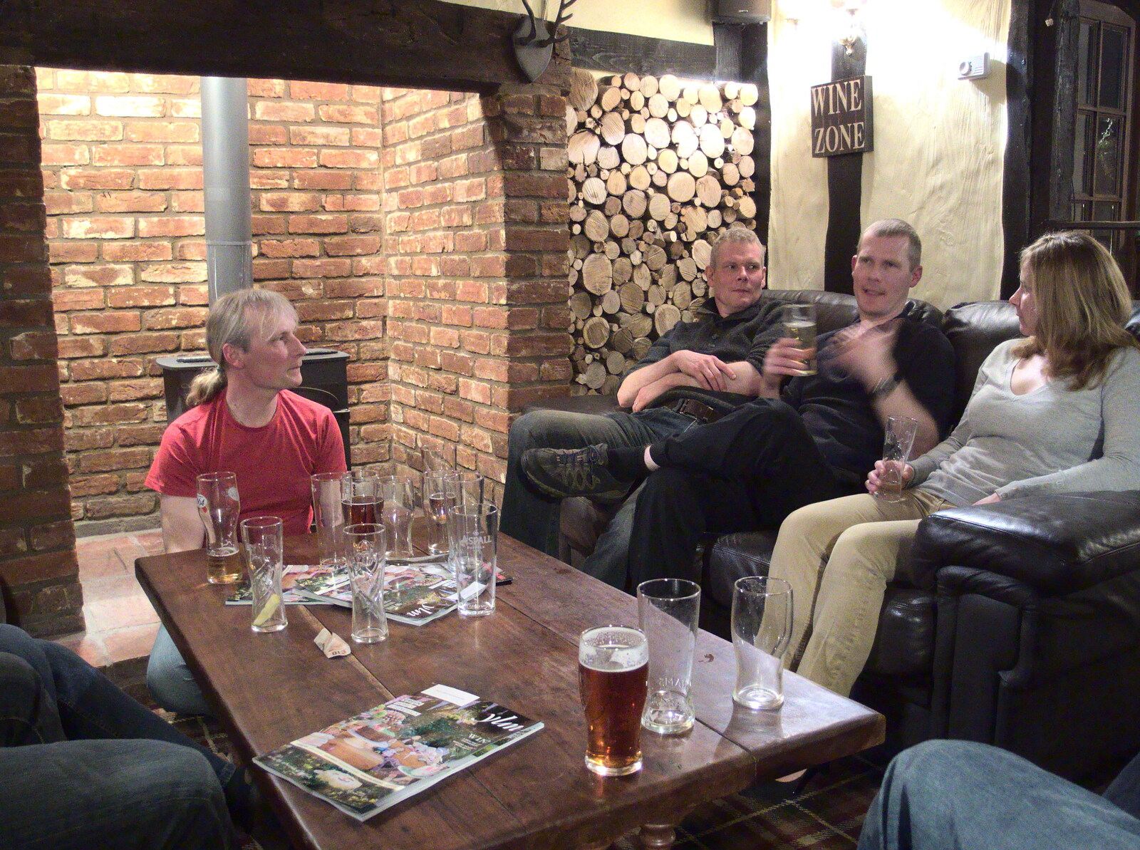 Andy discusses stuff from The Last Day of Pre-School and Beer at the Trowel and Hammer, Cotton, Suffolk - 29th March 2015