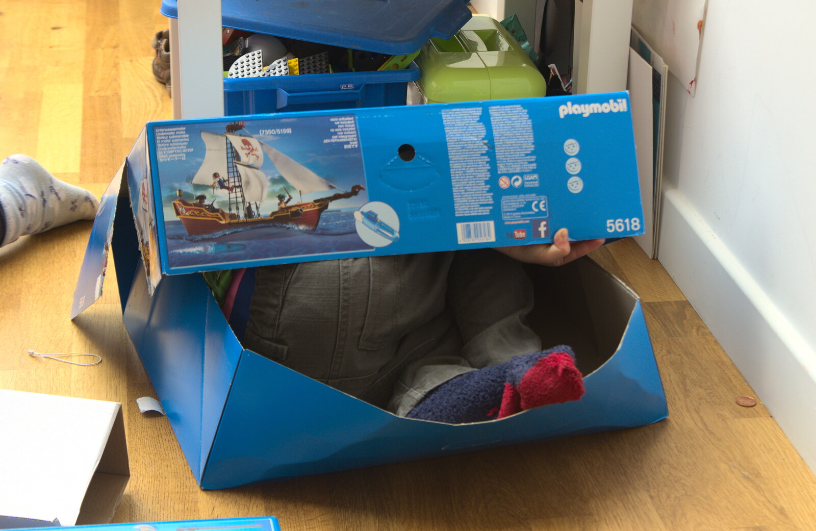 Harry hides in the Playmobil box from The Last Day of Pre-School and Beer at the Trowel and Hammer, Cotton, Suffolk - 29th March 2015