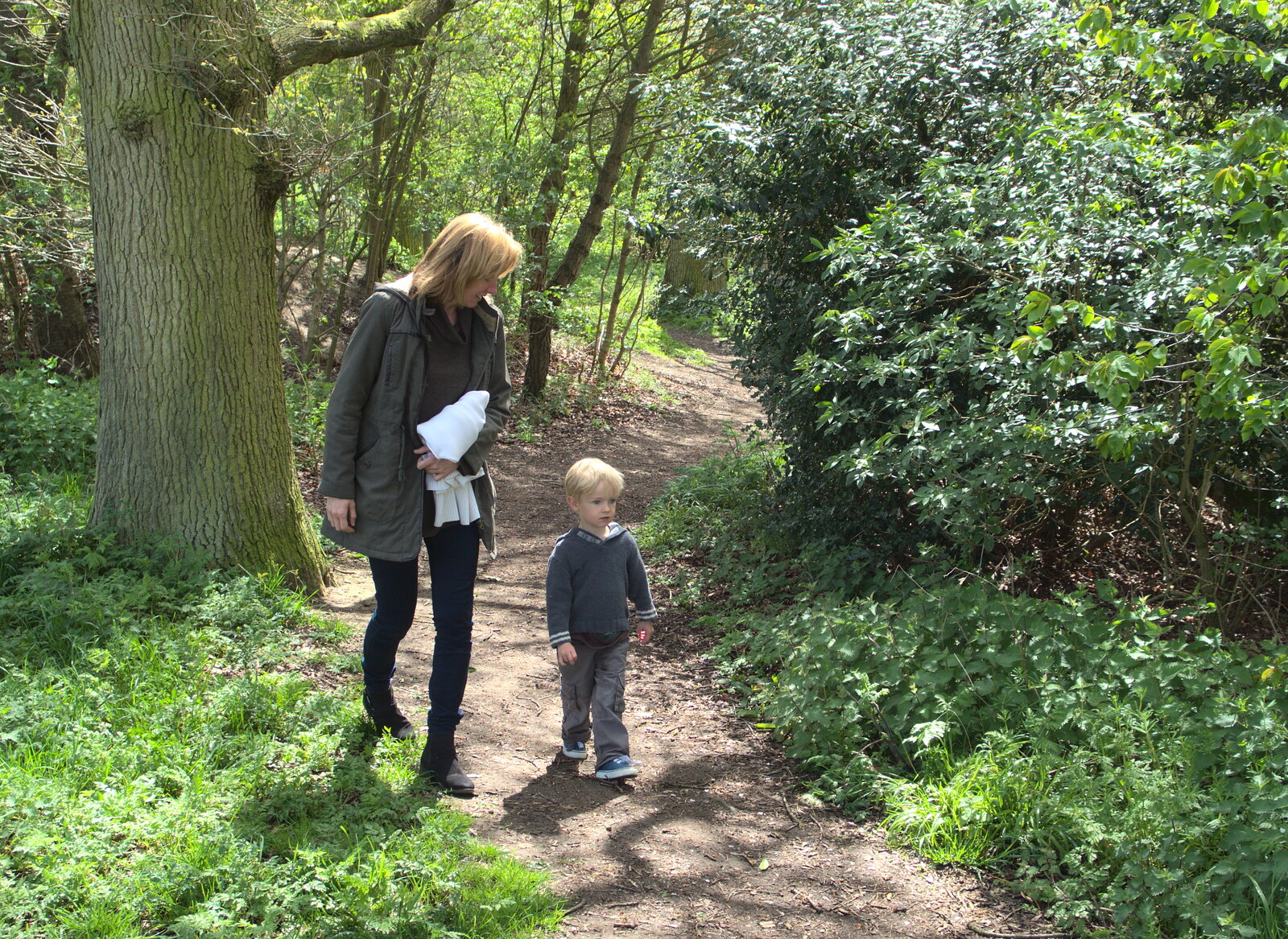 Martina chats to Harry from Making Dens: Rosie's Birthday, Thornham, Suffolk - 25th April 2015