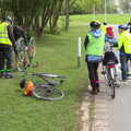 There's a pause for a breakdown, The BSCC Weekend Away, Lyddington, Rutland - 9th May 2015