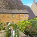 Honey-coloured cottages in Lyddington, The BSCC Weekend Away, Lyddington, Rutland - 9th May 2015