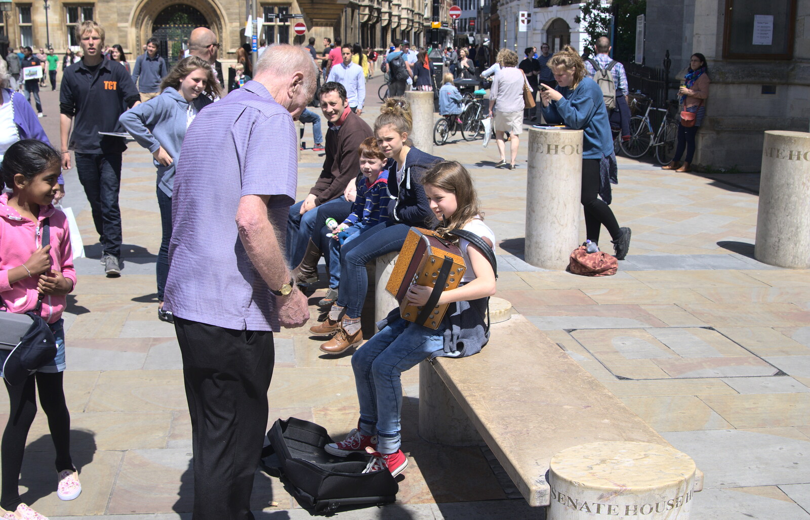 Grandad gives some money to accordion girl from Punting With Grandad, Cambridge, Cambridgeshire - 6th June 2015
