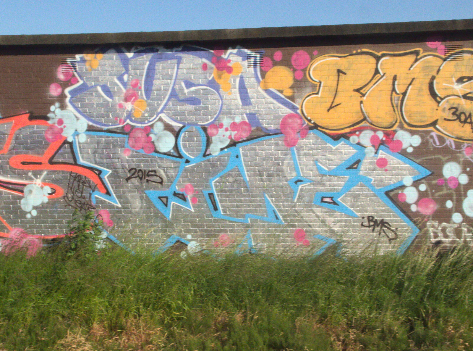 Colourful graffiti on a wall near Wimbledon from SwiftKey Does AirSoft, Epsom, Surrey - 11th June 2015